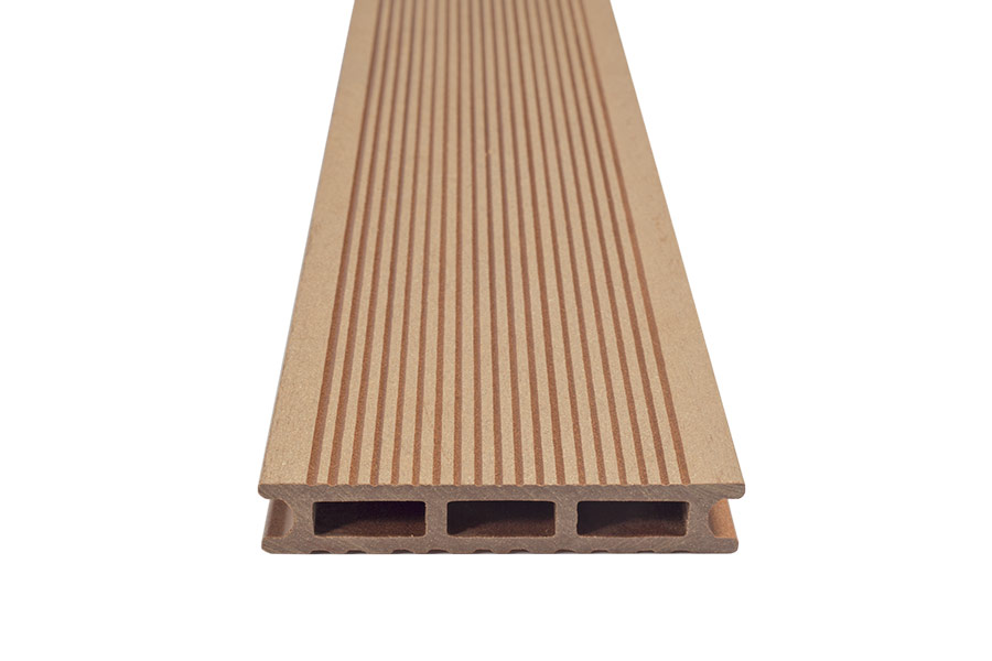 wpc-decking-savadeck-premium-teak-02_33639172.webp