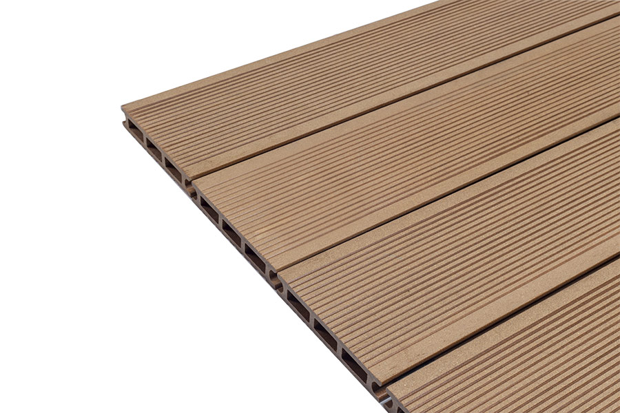 wpc-decking-savadeck-premium-teak-04_26007071.webp