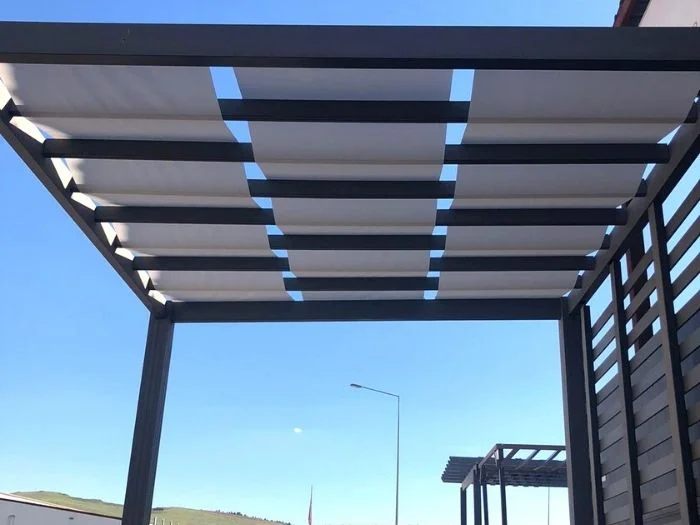 Construcție masivă