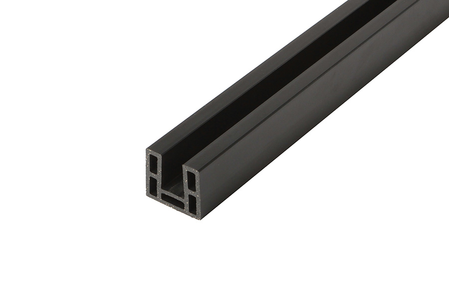 Savadeck kompo U profil – kosi prikaz šupljeg profila