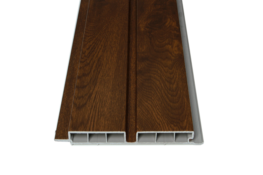 Savadeck PVC Bond Dark Oak – čeoni prikaz šupljeg profila panela